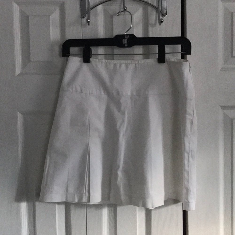Woman’s golf skort